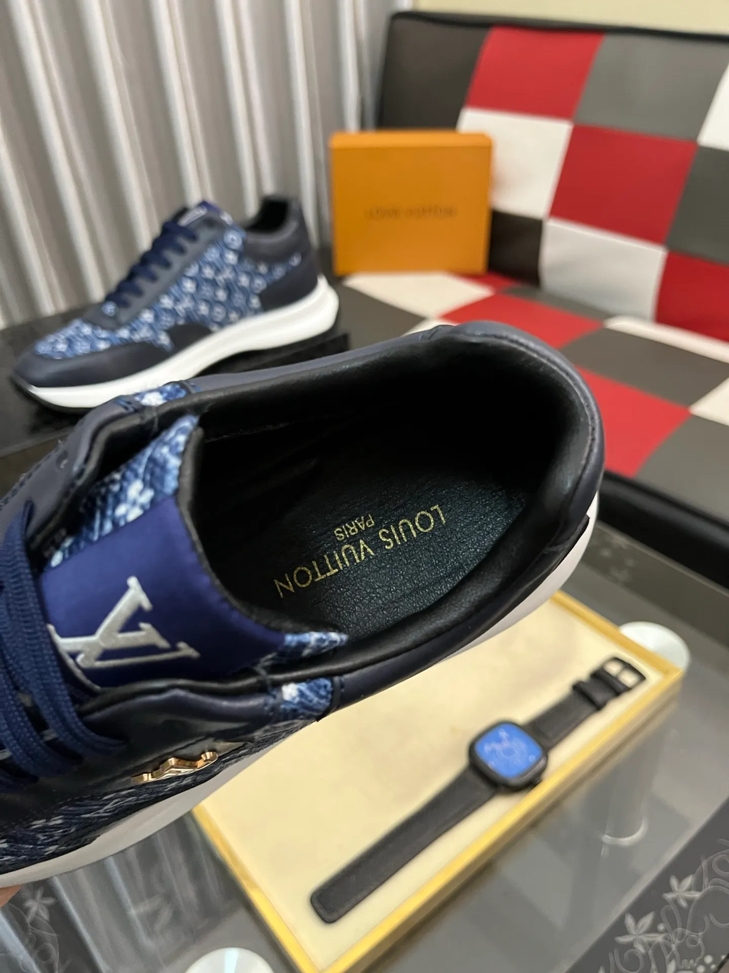 Men's shoes 💰438⌚️⌚️LV Louis Vuitton. The latest fashionable casual shoes are popular in physical stores. New spring and summer comfortable imported custom original cowhide, unique jacquard fabric element design. With sheepskin lining, Lv original bottom, [sun][sun] high-end packaging and high quality💪Details determine the quality, you can enter and exit the counter at will, welcome to compare🇮🇹Number of sizes 38-443️⃣Color options available